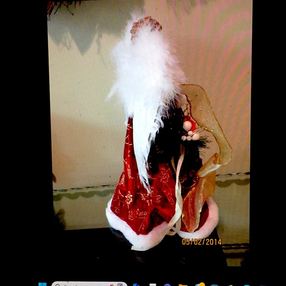 BRAND NEW! FEATHERED ANGEL TABLE TREE TOPPER - Picture 4 of 6